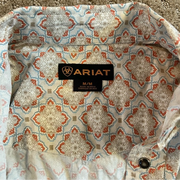 Ariat Country Snap Button Down Long Sleeve Shirt Geometric Print Outdoor - Picture 2 of 4